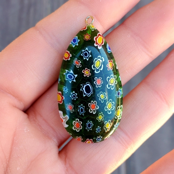 New Murano Millifiore Pendant. - Picture 4 of 13
